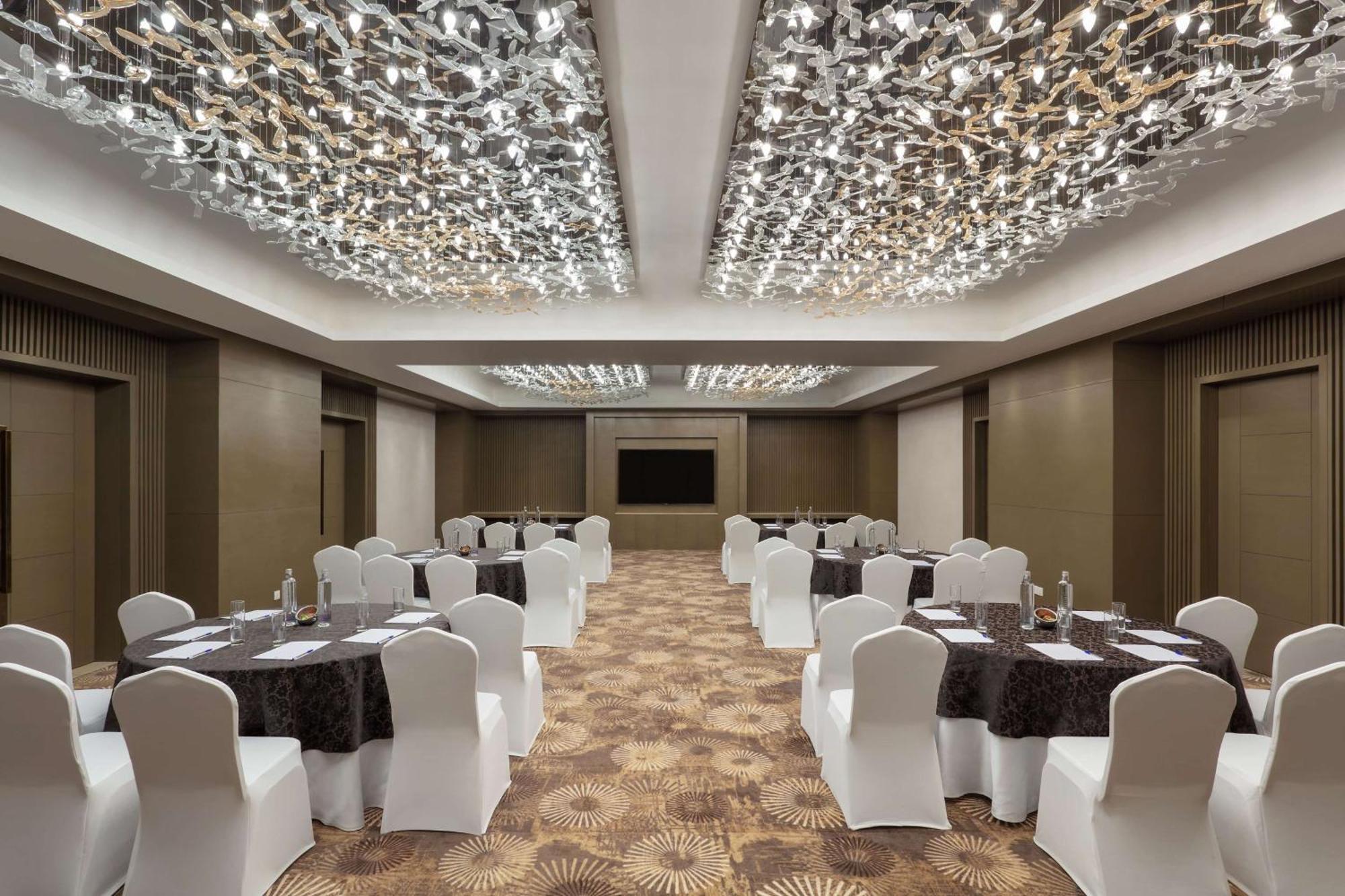 Doubletree By Hilton Jaipur Amer Exterior photo